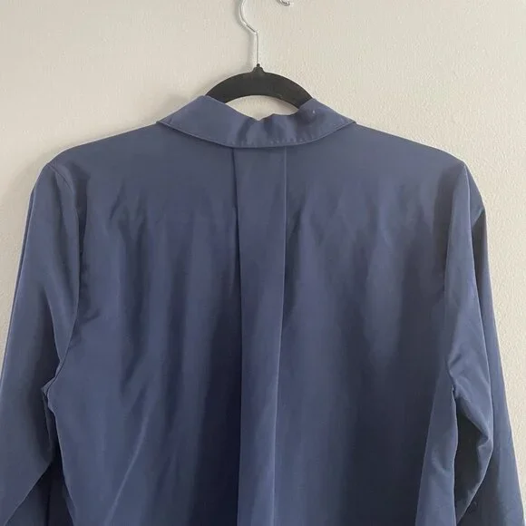 Chicos Women 0/S Blue Roll Tab Sleeves Button Front Silky Soft Relaxed Shirt - Picture 13 of 13